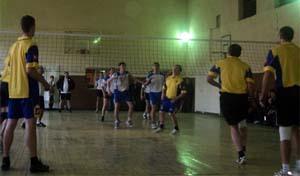 На Міжгірщині розіграли осінній кубок району з волейболу