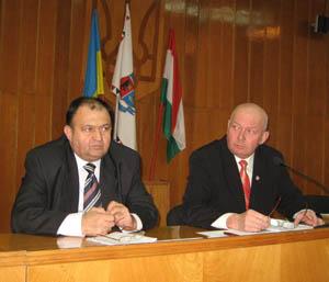 Депутати Берегівської райради прийняли бюджет на 2011 рік 