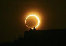 4 січня - перше у 2011 році сонячне затемнення