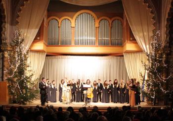 В Закарпатській обласній філармонії відбувся благодійний різдвяний концерт (ФОТО)