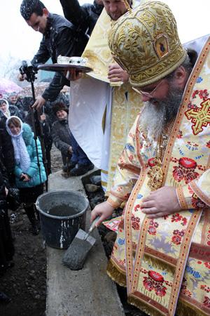В Іршаві освятили фундамент на місці майбутнього православного храму (ФОТО)