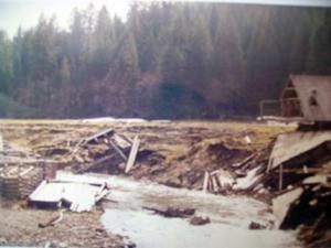 Урядова делегація перевірила стан робіт з відновлення закарпатського Музею лісу і сплаву (ФОТО)
