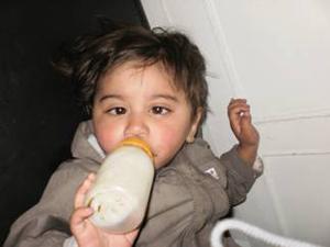 Циганка підкинула 2-річного сина під Мукачівську обласну дитячу лікарню 