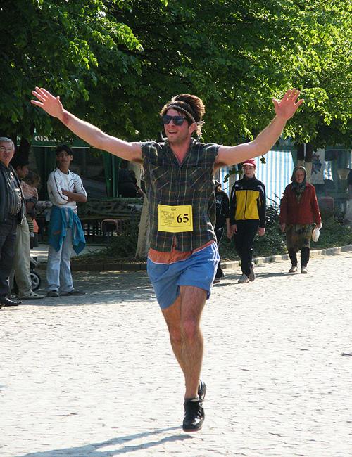 У Берегові американці влаштували марафон (ФОТО)
