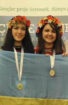 Школярка з Мукачева отримала відзнаку "Гордість і надія України"