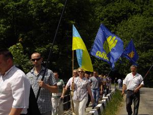 На Закарпатті суд над українськими патріотами не відбувся (ФОТО)
