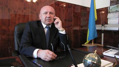 Голова Виноградівської РДА написав заяву на звільнення і пішов у відпустку