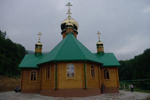 У Приборжавському монастирі на Іршавщині освячено новий храм (ФОТО)