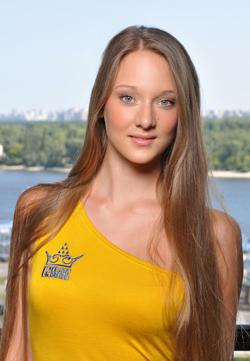 Ужгородська красуня третя в онлайн-голосуванні конкурсу «Міс Україна 2011» (ФОТО)