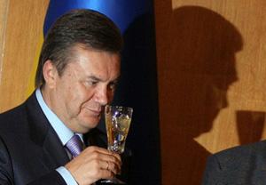 Для Януковича закупили ужгородський коньяк