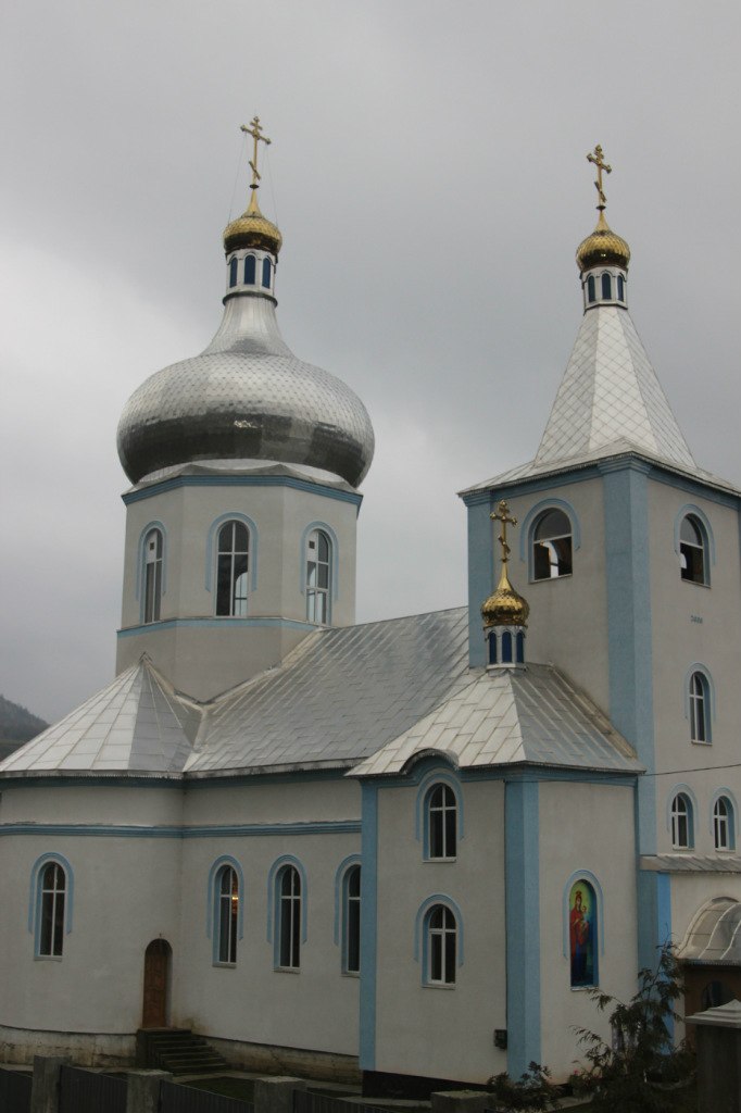 У Кушниці на Іршавщині освятили нову православну церкву (ФОТО)