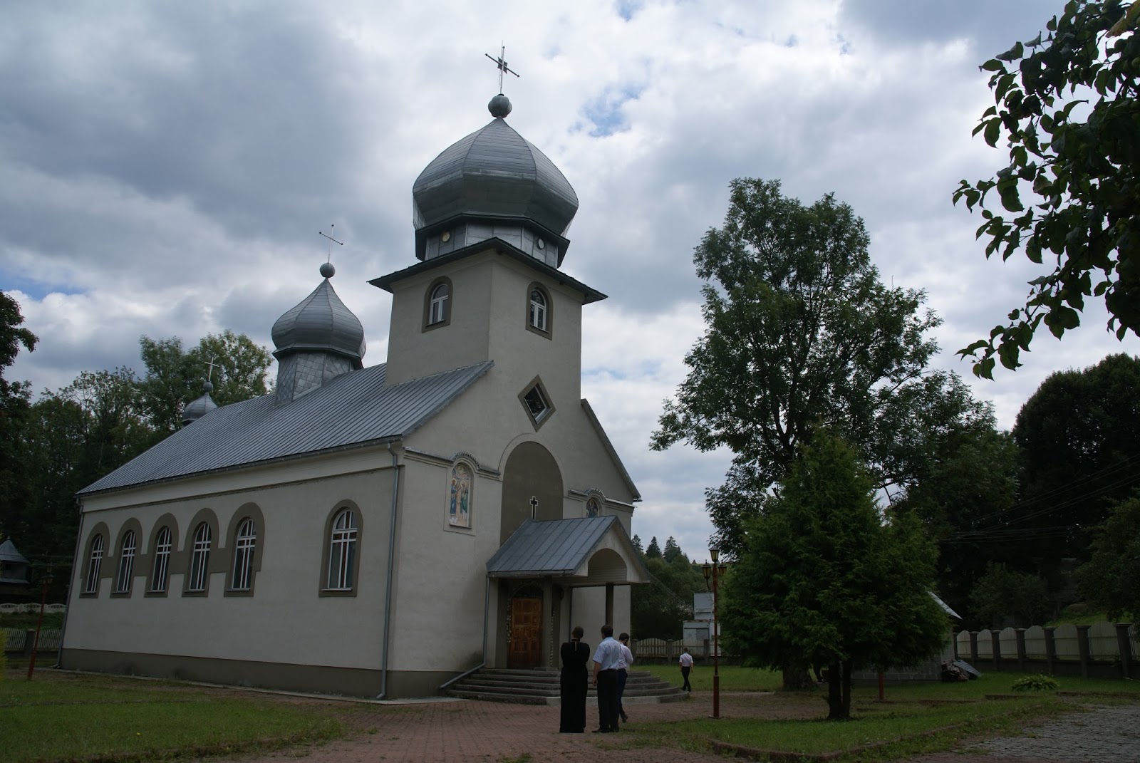 У Київському патріархаті офіційно відреагували на спробу представників Московського патріархату силою захопити церкву в Пилипці