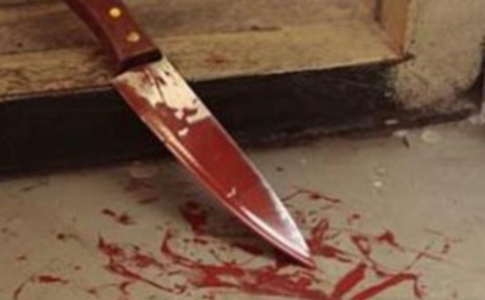 Пиятика зі сваркою в Середньому на Ужгородщині завершилася ножовим ударом у груди 