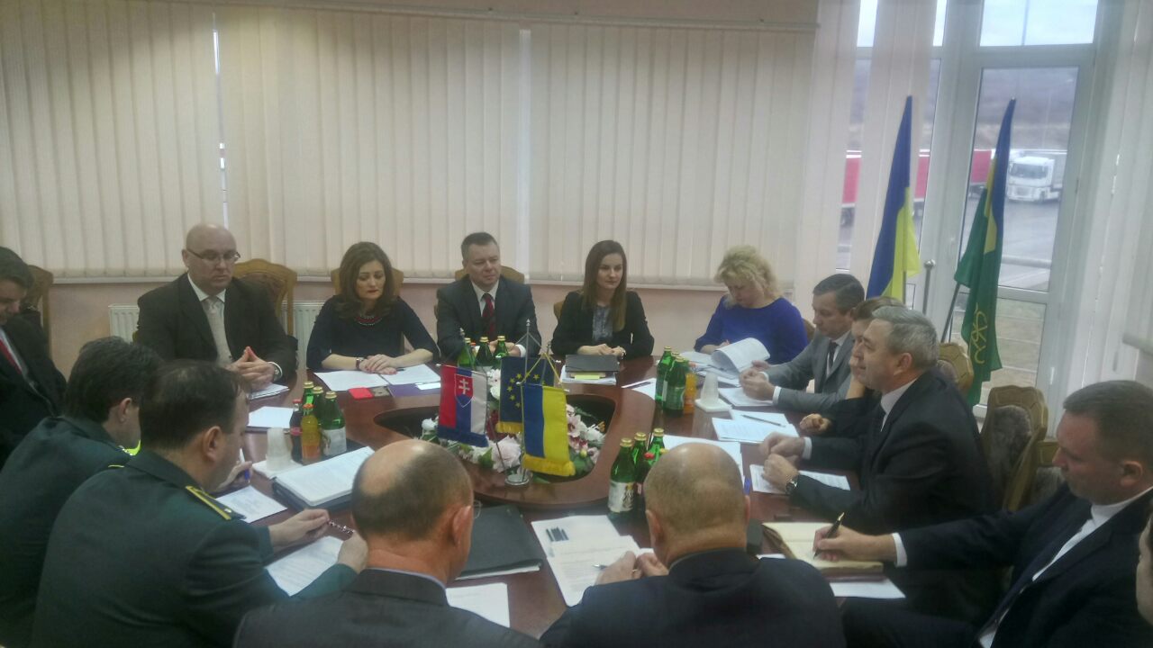 В Ужгороді обговорили можливість спільного словацько-українського контролю на кордоні (ФОТО)