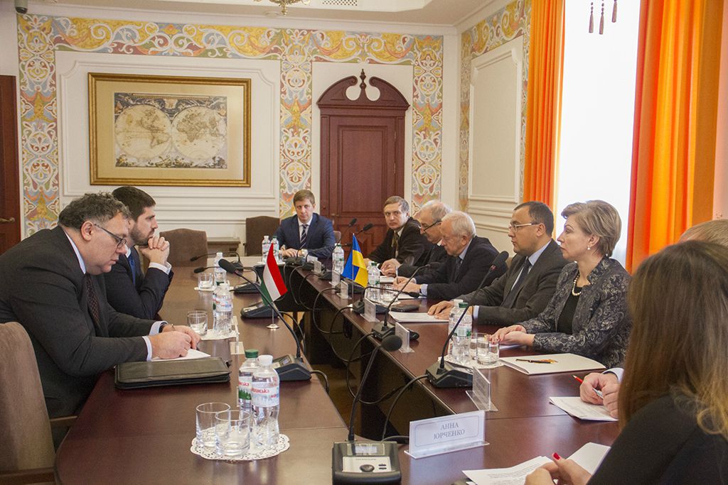 У МЗС України відбулися українсько-угорські консультації з питань двостороннього співробітництва (ФОТО)