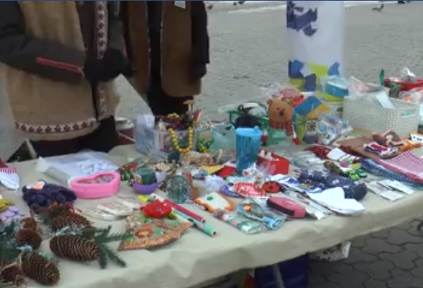 В Ужгороді розпочався благодійний ярмарок "Купи у волонтера" (ВІДЕО)