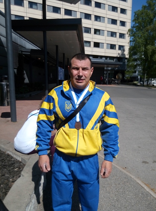 Пауерліфтер із Ужгорода, піднявши 195 кг в жимі лежачи, став 6-им на Чемпіонаті світу з-поміж 20-ти атлетів (ФОТО)
