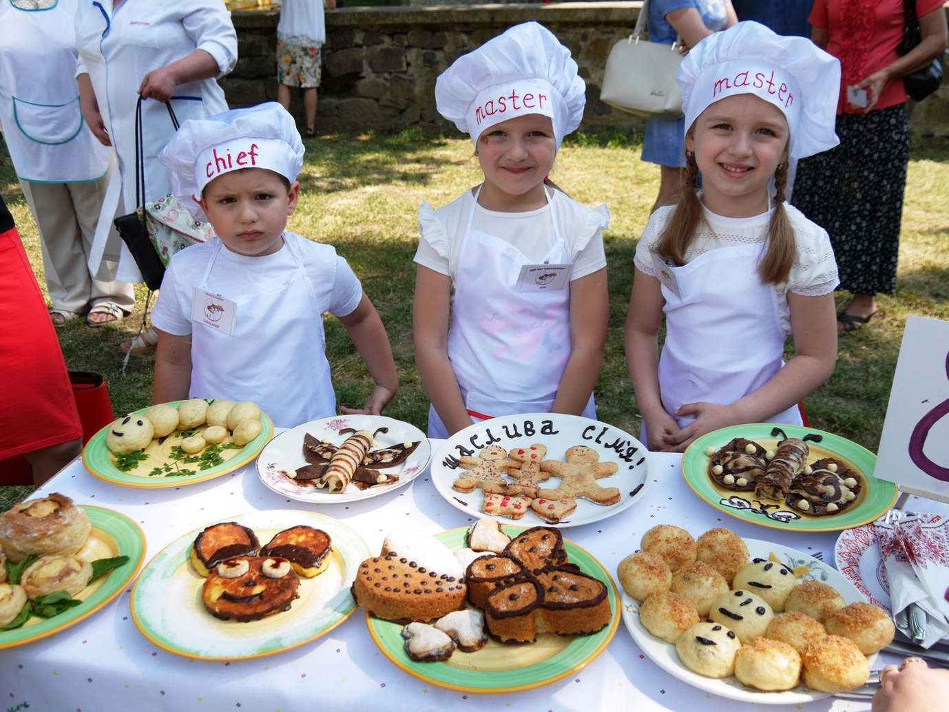 В Ужгороді вперше пройшов фестиваль-конкурс дитячих страв "Ням-Ням-Фест" (ФОТО)