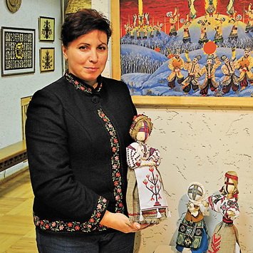 Відвідувачі скансену в Ужгороді матимуть нагоду навчитися створювати ляльку-мотанку 