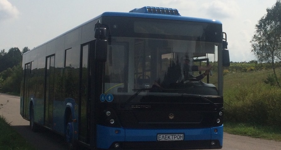 Нові комунальні ужгородські автобуси вже проходять тестування (ФОТО, ВІДЕО)