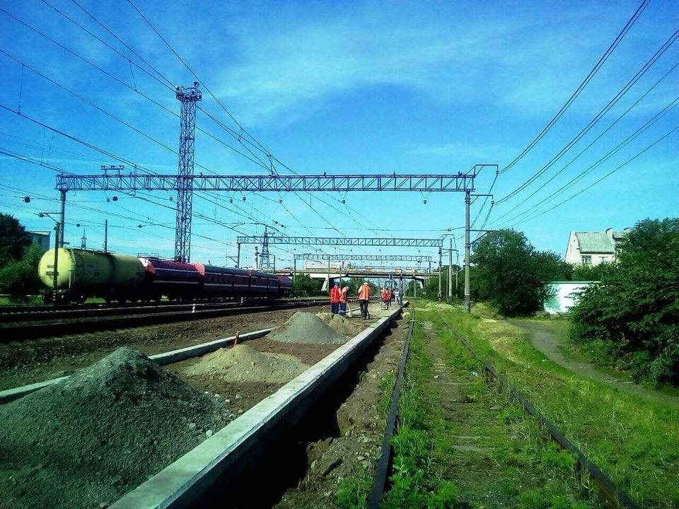 Потяг Мукачево-Будапешт, що мав почати курсувати ще у серпні, тепер обіцяють запустити до кінця року