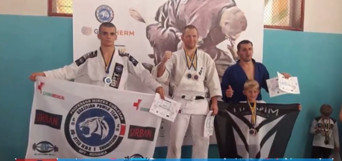 Спортсмен із Ужгорода виборов перемогу на міжнародному турнірі з бразильського джиу-джитсу (ВІДЕО)