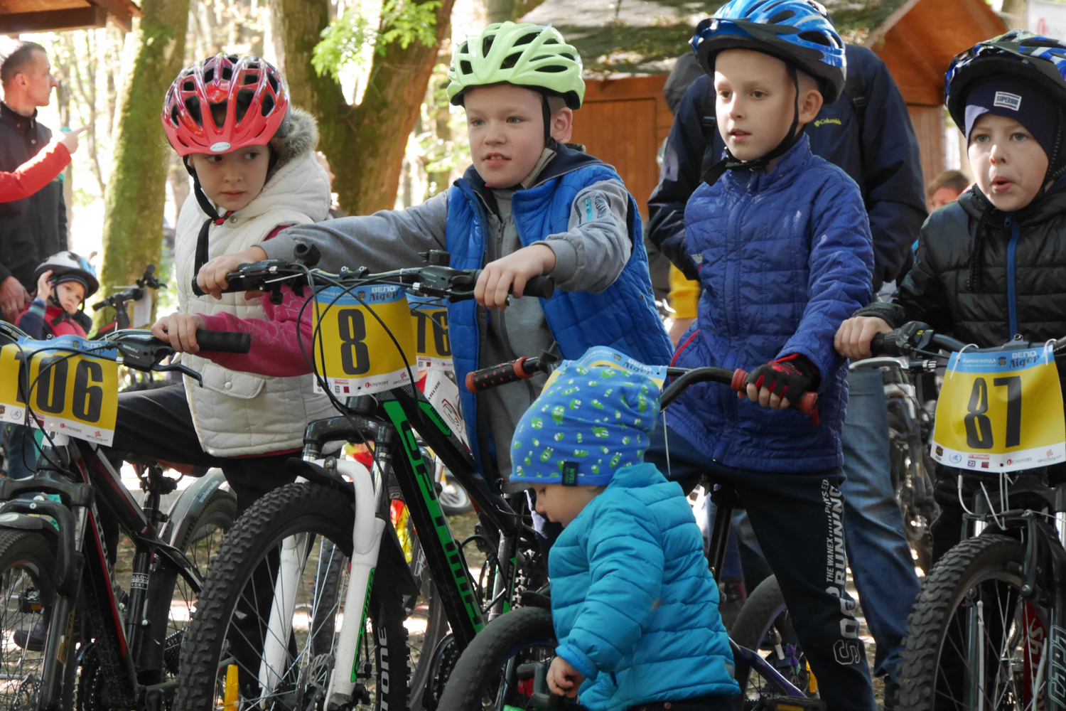 В Ужгороді провели свято велоспорту і здорового відпочинку для дітей та молоді "Велолідер" (ФОТО)