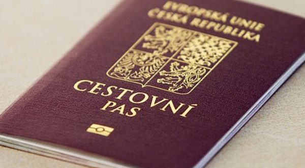 Інформація про спрощене надання закарпатцям громадянства Чехії виявилася фейком