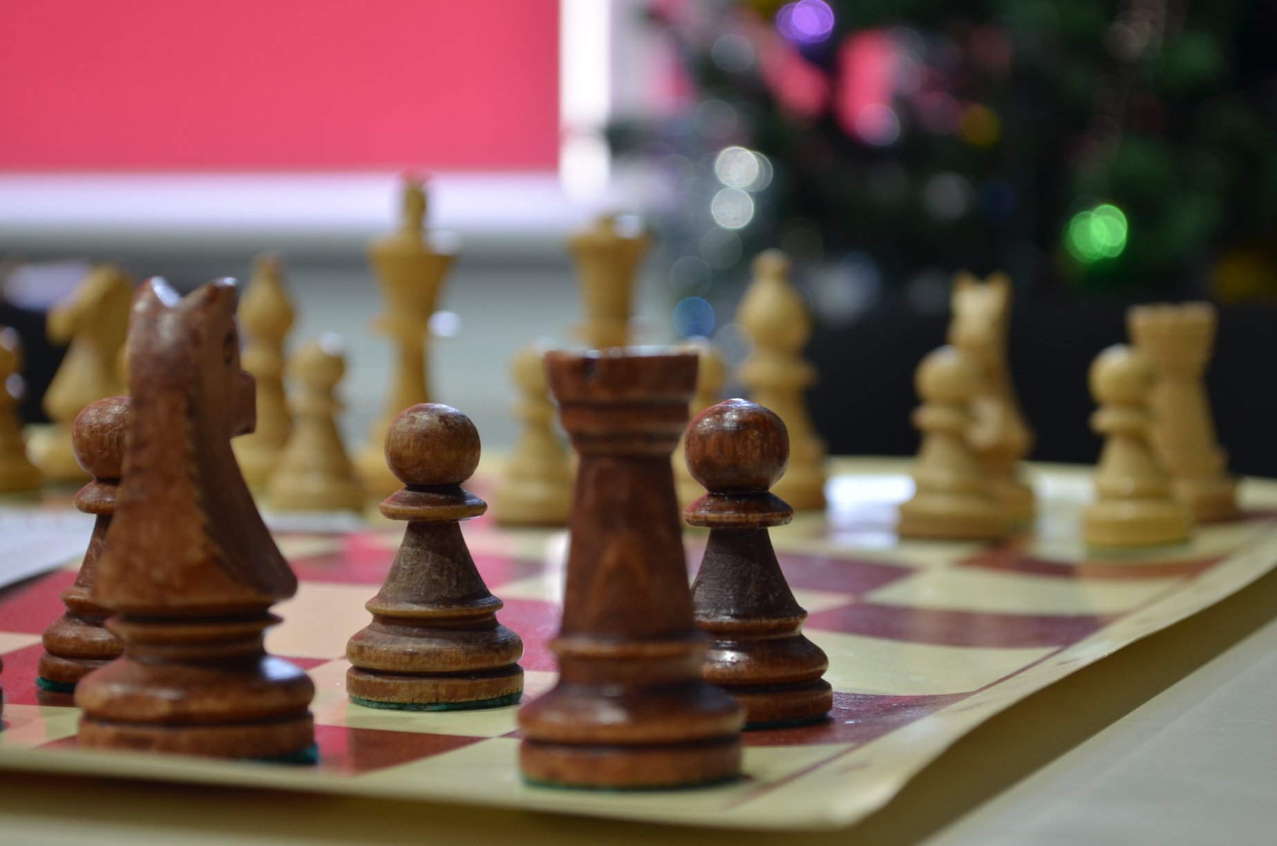 Діти із 13-ти областей змагаються за першість на турнірі шахів у Мукачеві (ФОТО)