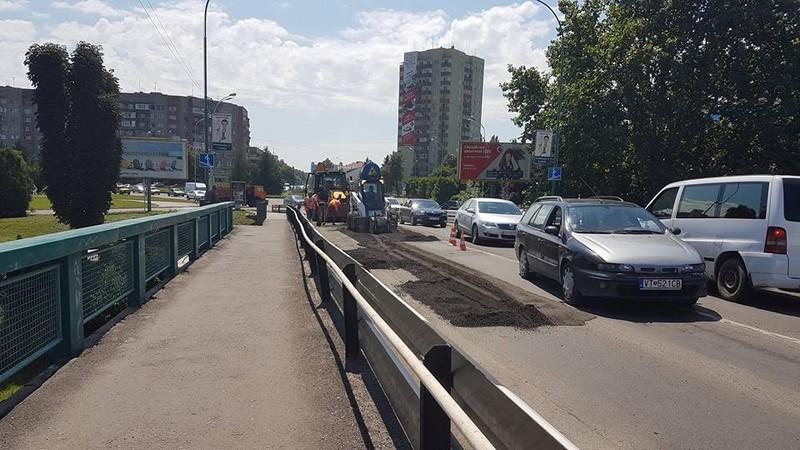 22 листопада в Ужгороді буде обмежено рух автівок транспортним мостом Масарика