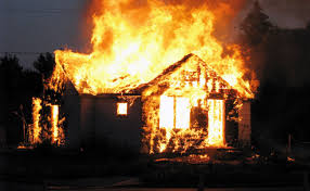 На Мукачівщині під час пожежі загинув власник будинку
