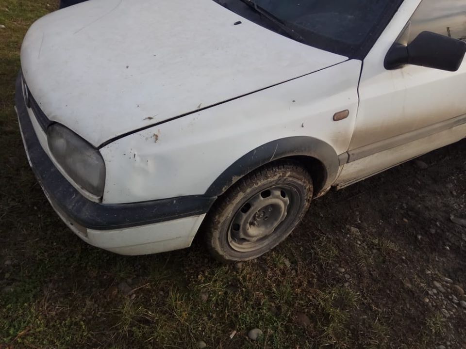 У Нересниці на Тячівщині "п'яний" Volkswagen травмував пішохода (ФОТО)