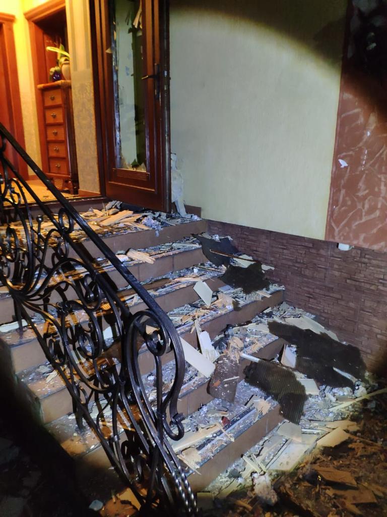 Обстріл будинку матері Бровді поблизу Ужгорода кваліфікували як замах на вбивство
