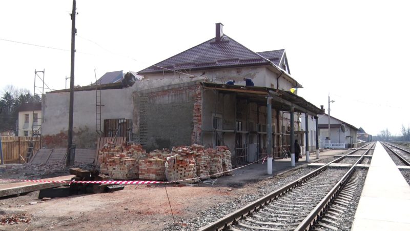 У Хусті почалася капітальна реконструкція залізничного вокзалу (ВІДЕО)