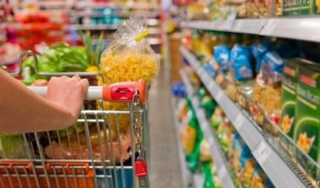 У лютому, порівняно із січнем, ціни на продукти харчування на Закарпатті зросли на 0,6%