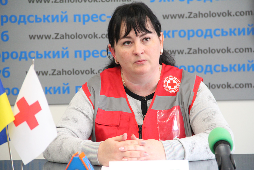 На Закарпатті стартувала Всеукраїнська акція "Місяць Червоного Хреста»" (ФОТО)