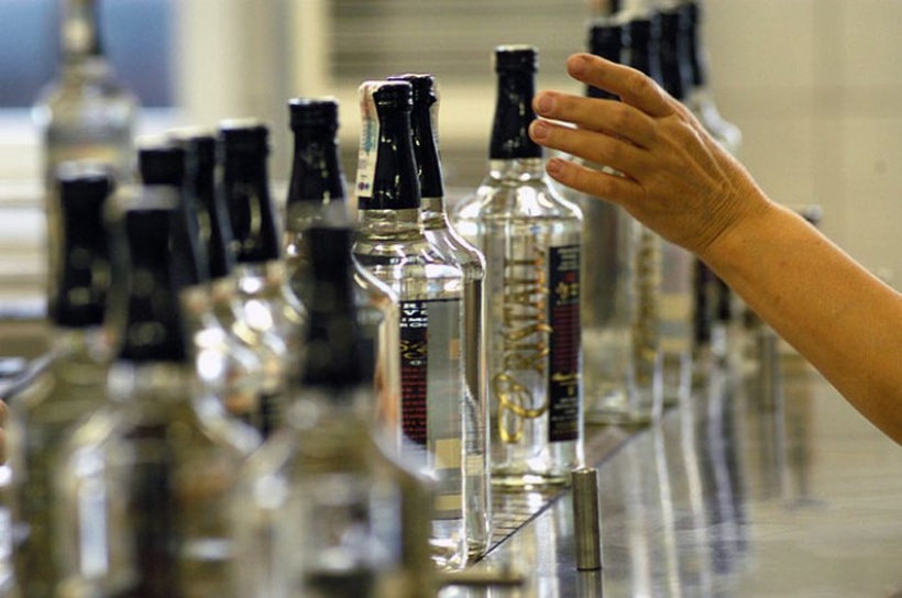 На Закарпатті направлено до суду справу щодо розповсюдження контрафактного алкоголю