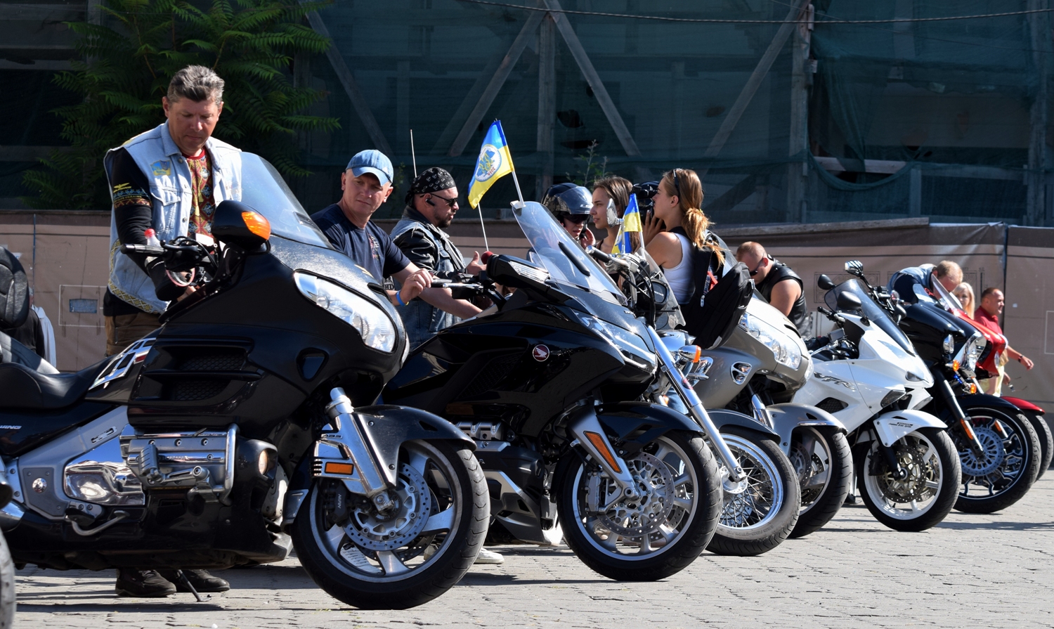 Третій мотопробіг за єдність України стартував сьогодні в Ужгороді (ФОТО)