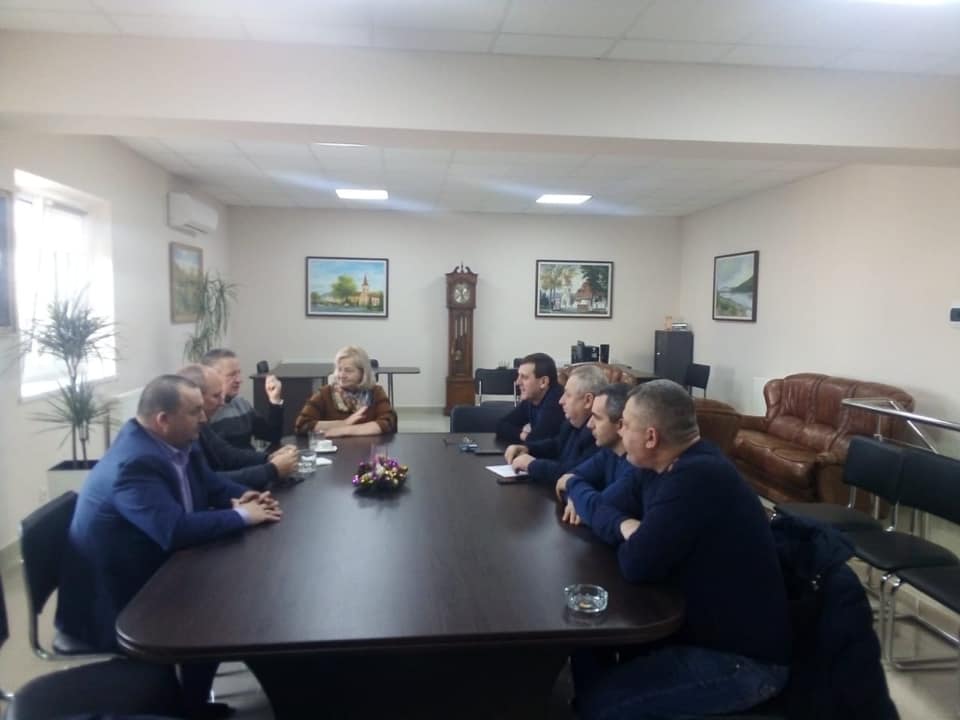 Нардеп Петьовка провів низку зустрічей з представниками місцевого самоврядування та бізнесу на Тячівщині (ФОТО)