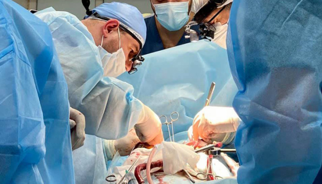 Львівські хірурги пересадили 30-річному мукачівцю серце 42-річної львів'янки (ФОТО, ВІДЕО)