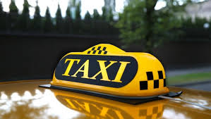 В Ужгороді двоє чоловіків, викликавши таксі, після приїзду таксиста викрали авто