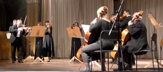 Коцертну програму "Вівальді та Моцарт" презентував камерний оркестр обласної філармонії в Ужгороді (ВІДЕО)
