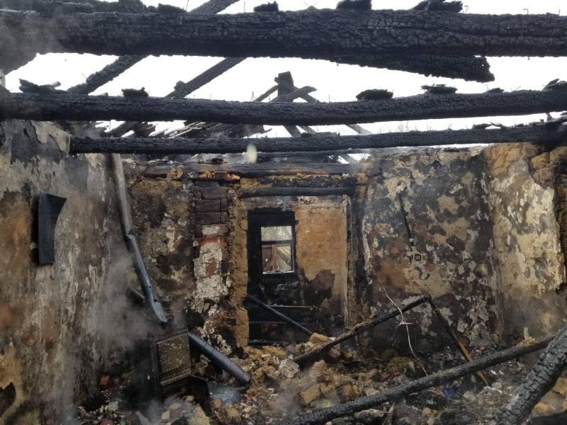 На Виноградівщині пожежа в будинку наробила шкоди (ФОТО)