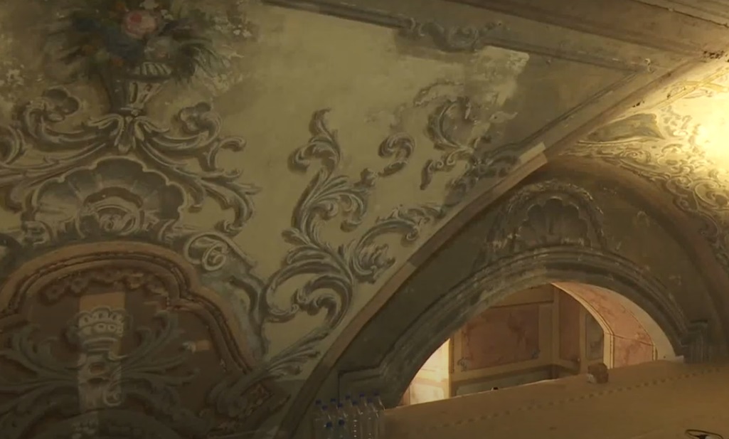 В Ужгороді за європейський грант відреставрують внутрішні розписи та унікальний  іконостас у греко-католицькому Кафедральному соборі (ВІДЕО)