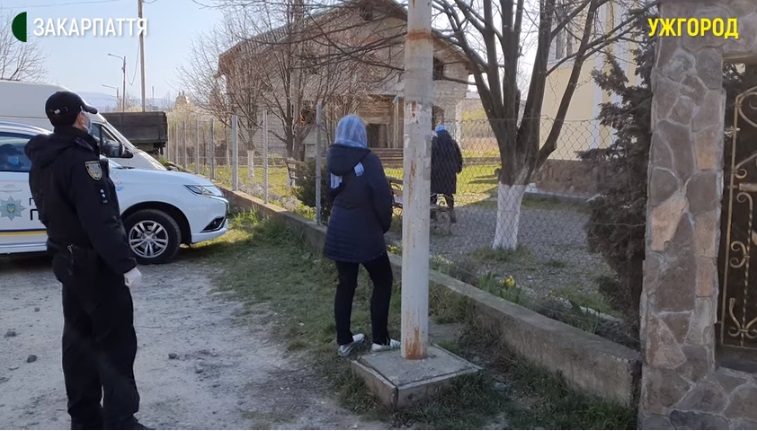 В Ужгороді поліція перевіряє випадки порушення карантину під час богослужінь (ВІДЕО)