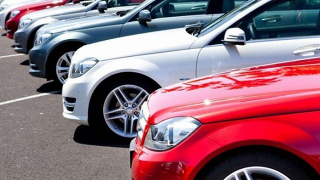 У Мукачеві власники елітних авто сплатили понад 800 тис грн податку
