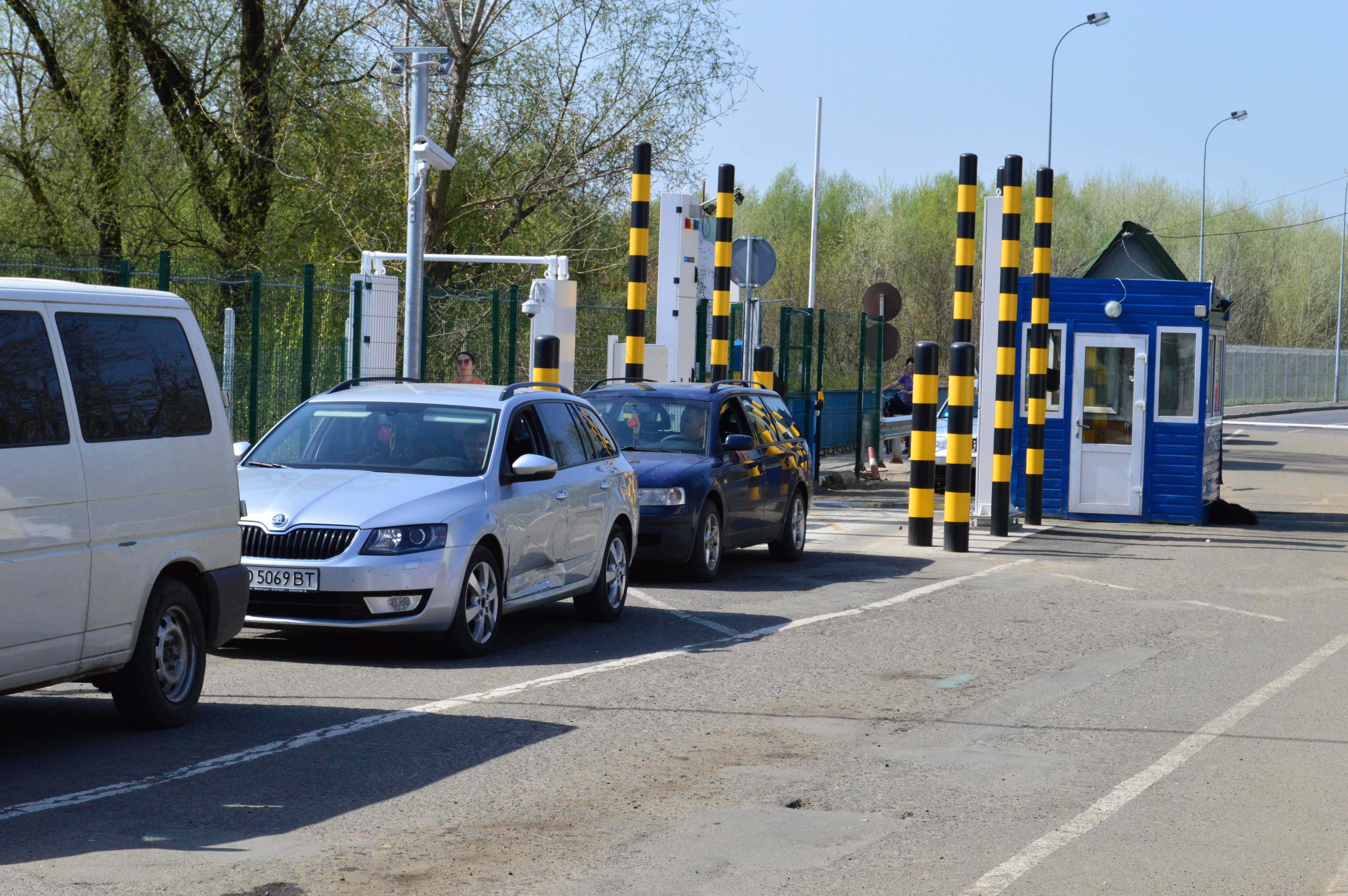 На українсько-угорському кордоні повністю відновлено роботу чотирьох пунктів пропуску