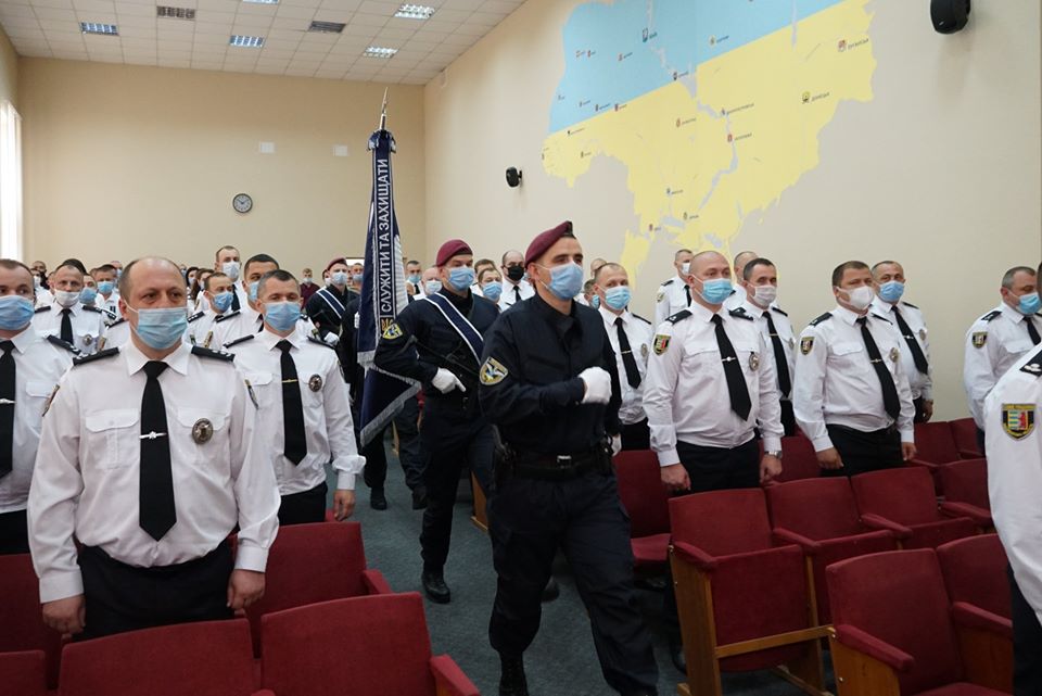 В Ужгороді відбулися урочистості з нагоди 5-ої річниці з дня створення Національної поліції України (ФОТО)