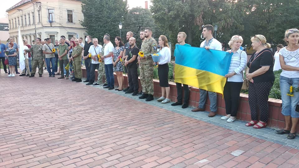 В Ужгороді відбувся молебень за воїнами, які загинули, захищаючи Україну (ФОТО)
