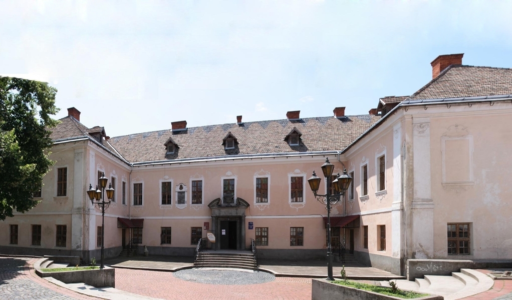 У Мукачеві стартують проєкти з реставрації Палацу Ракоці та реконструкції Депеш-парку